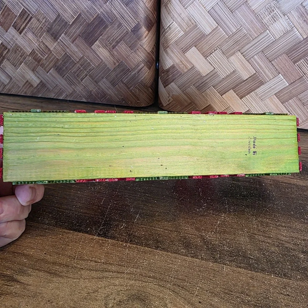 Scandinavian Sweden Christmas Red & Green Wooden Candle‎ Holder Christmas Tree